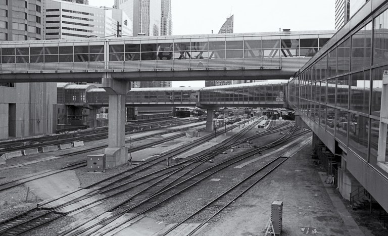 nikon-fm-tmx400-1-17012-edit